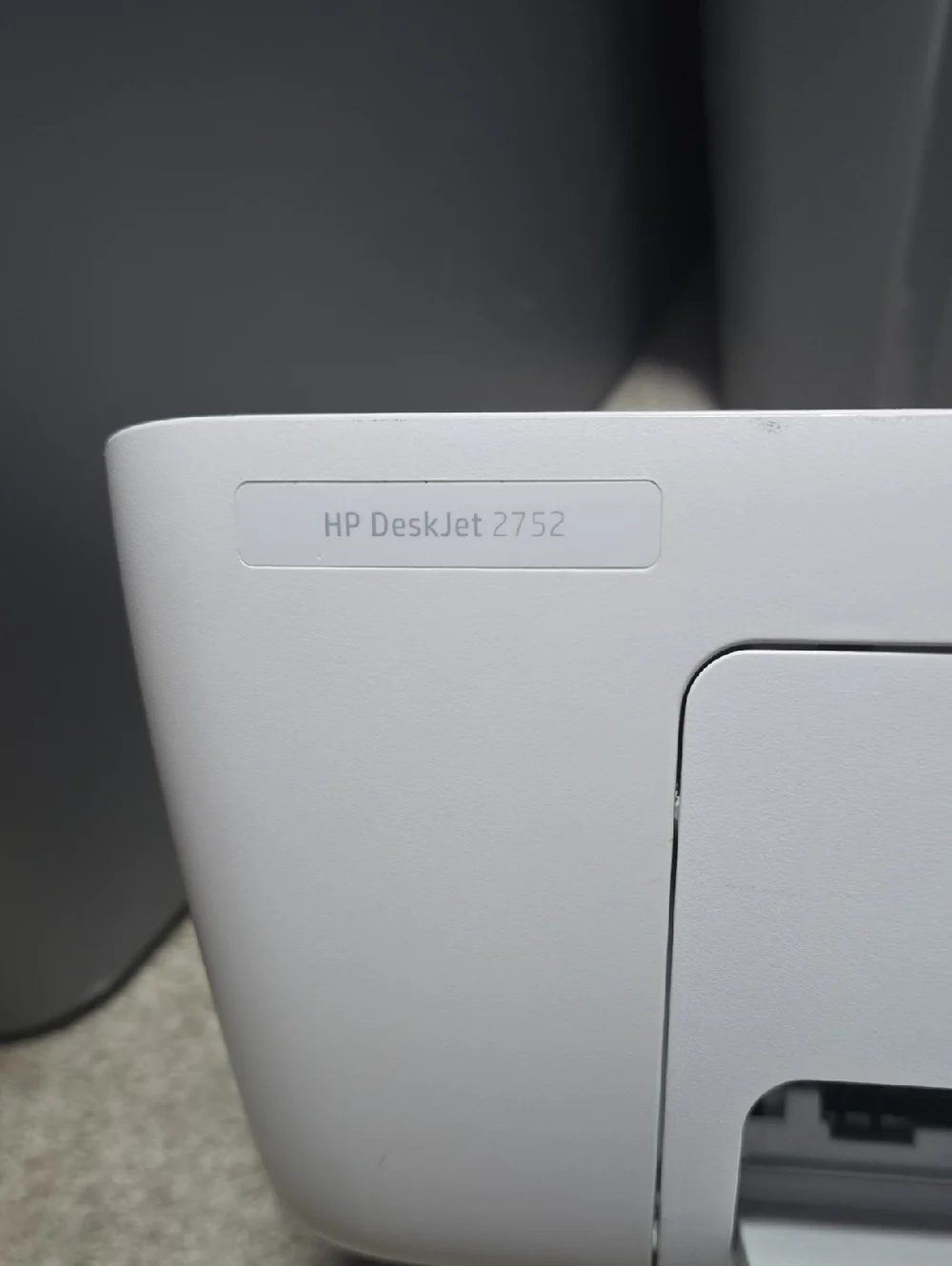 HP DeskJet 2752